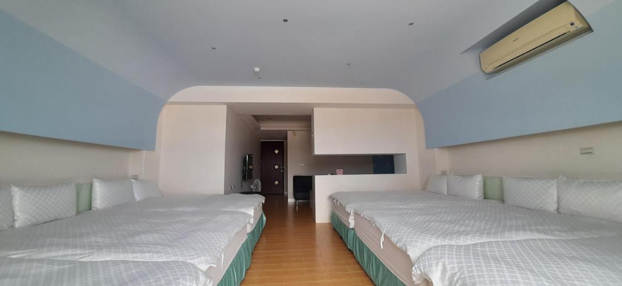 Sky Square Homestay Манонг Екстериор снимка