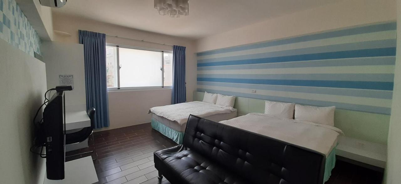 Sky Square Homestay Манонг Екстериор снимка