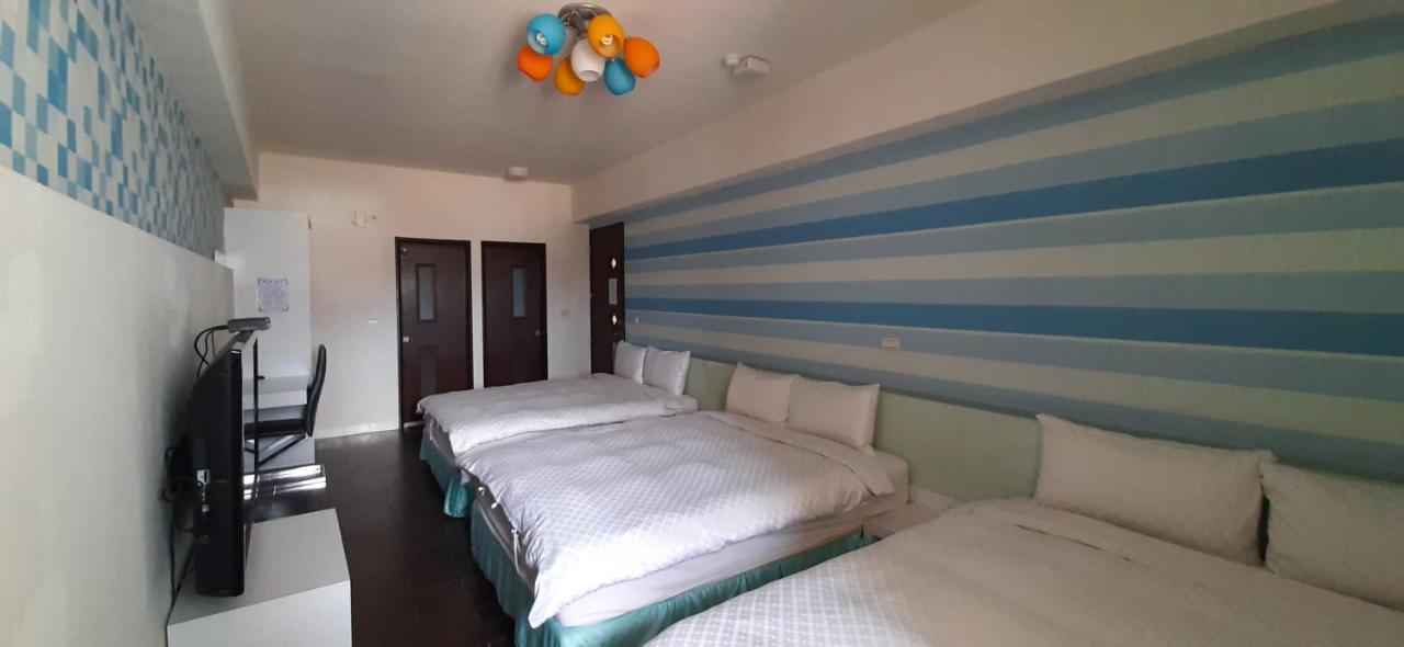 Sky Square Homestay Манонг Екстериор снимка