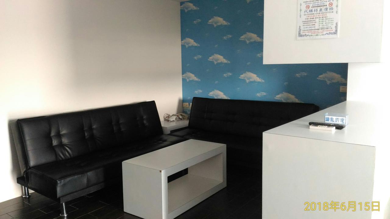 Sky Square Homestay Манонг Екстериор снимка