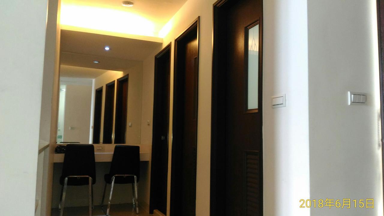 Sky Square Homestay Манонг Екстериор снимка